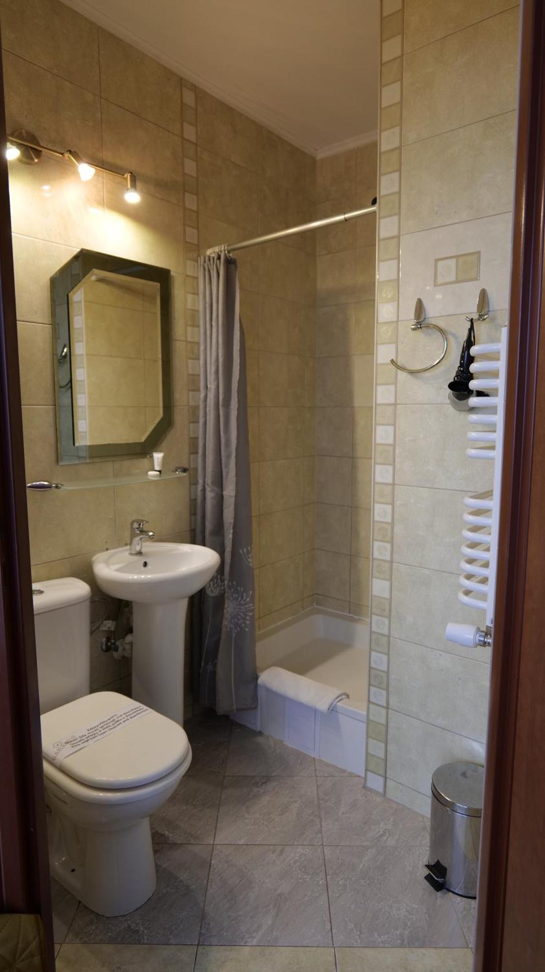 Sala Bankietowa I Pokoje Goscinne Sokolka Esterno foto