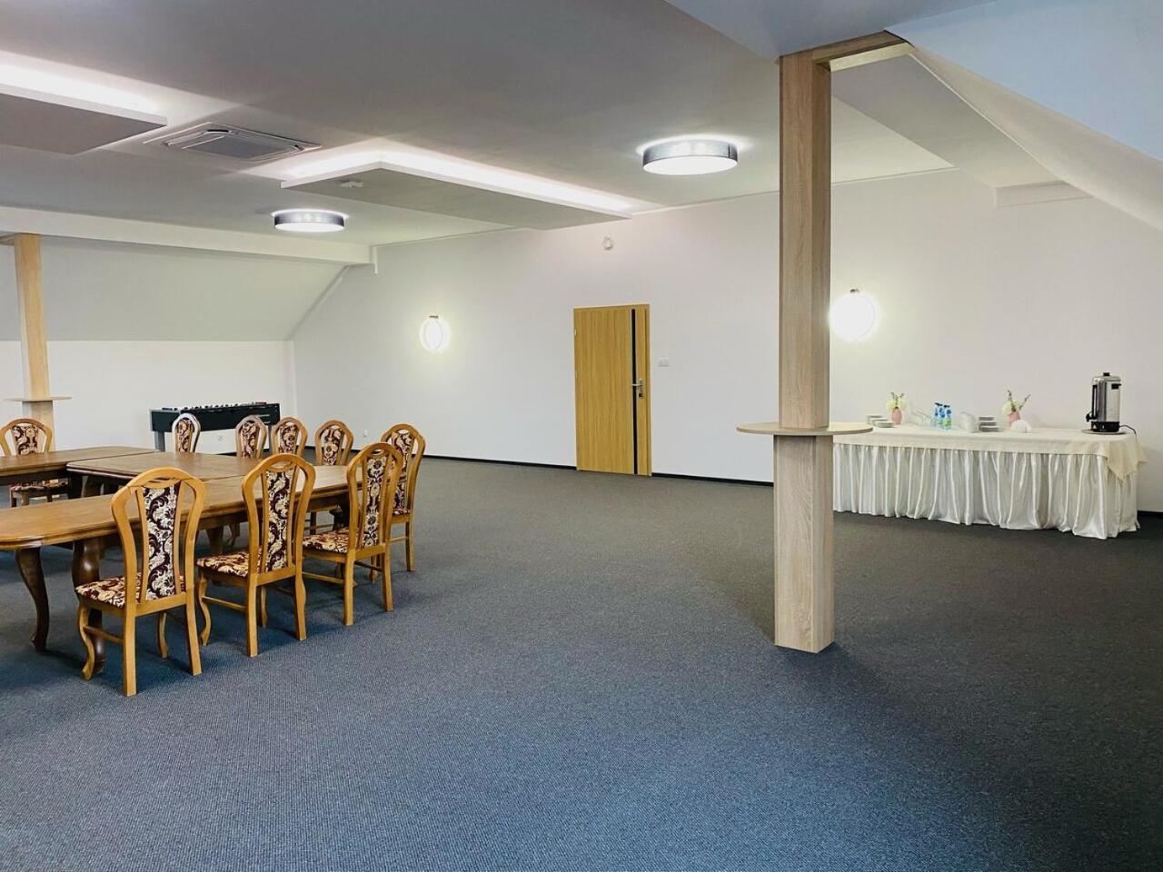 Sala Bankietowa I Pokoje Goscinne Sokolka Esterno foto
