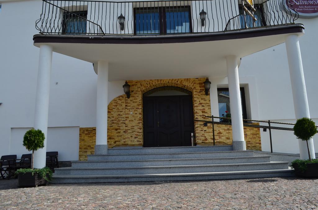 Sala Bankietowa I Pokoje Goscinne Sokolka Esterno foto